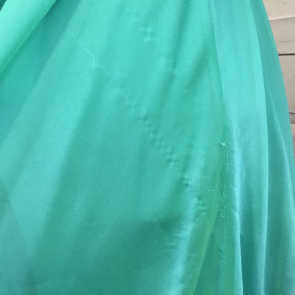 La Femme Prom Dress - Picture 4 of 8